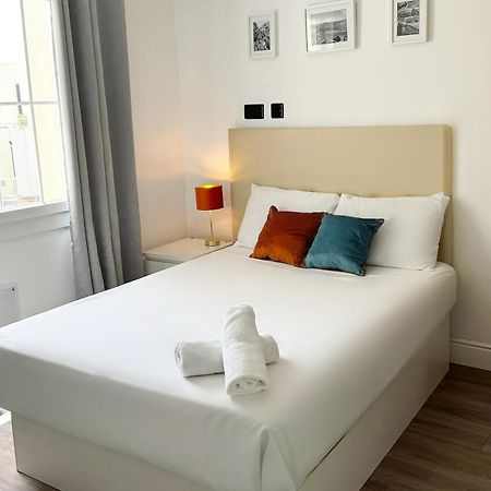 Central Penthouse Double Room Ensuite - Grand Central House Gibraltar Luaran gambar